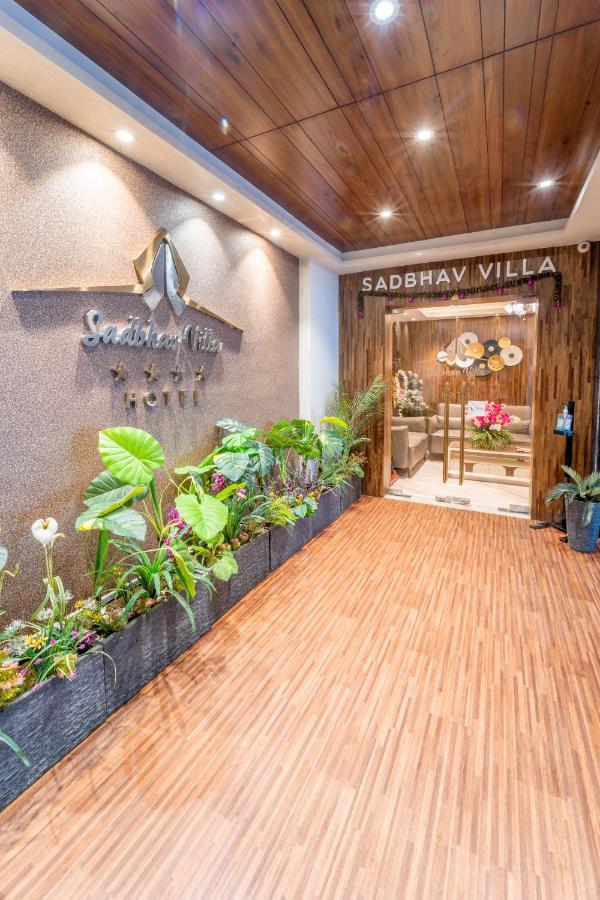 Hotel Sadbhav Villa سورات المظهر الخارجي الصورة